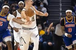 开云平台-经典对决再度上演，比分看似平衡实则胜负已分的简单介绍