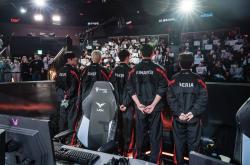 开云体育-C9翻盘DRX，Oner拿下关键大龙小组赛2:0（首尔）