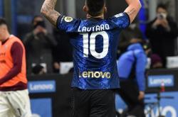 开云体育下载-米兰德比战落幕，国际米兰绝杀取胜