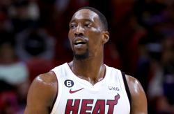 开云体育中国-包含日本男篮鏖战湖人，阿德巴约打破历史纪录的词条