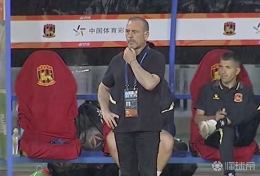 斯图加特迎战科隆，全力争取胜利的简单介绍