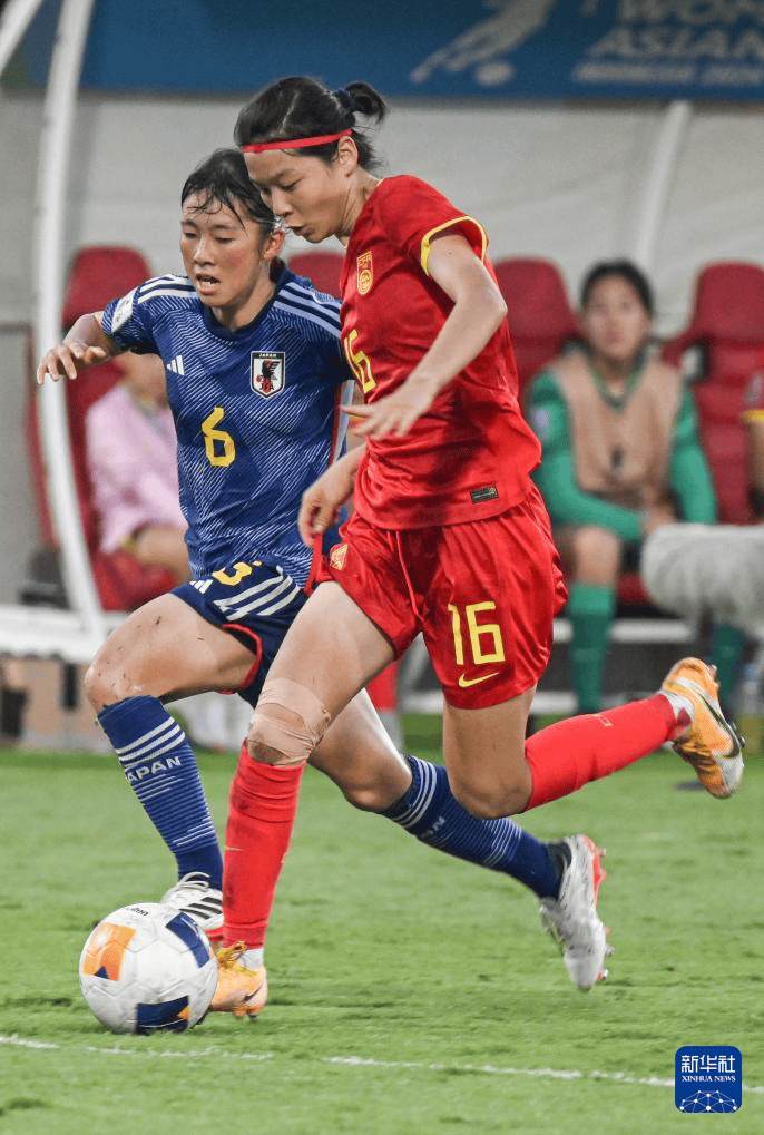 泰国女足传扬乐观精神,全力以赴 泰国女足传扬乐观精神,全力以赴