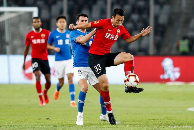 广州富力再次取胜深圳佳兆业，展现稳定实力的简单介绍