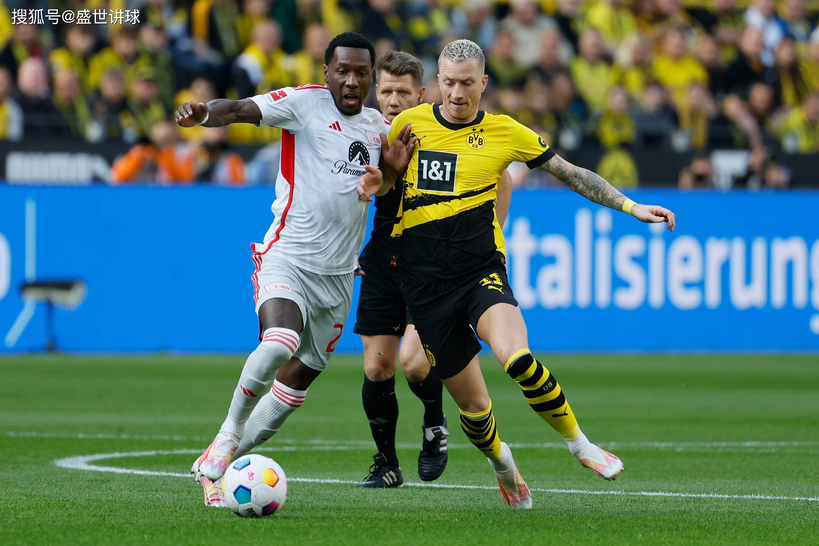 多特蒙德队再胜一仗,稳坐德甲榜首 多特蒙德队再胜一仗,稳坐德甲榜首