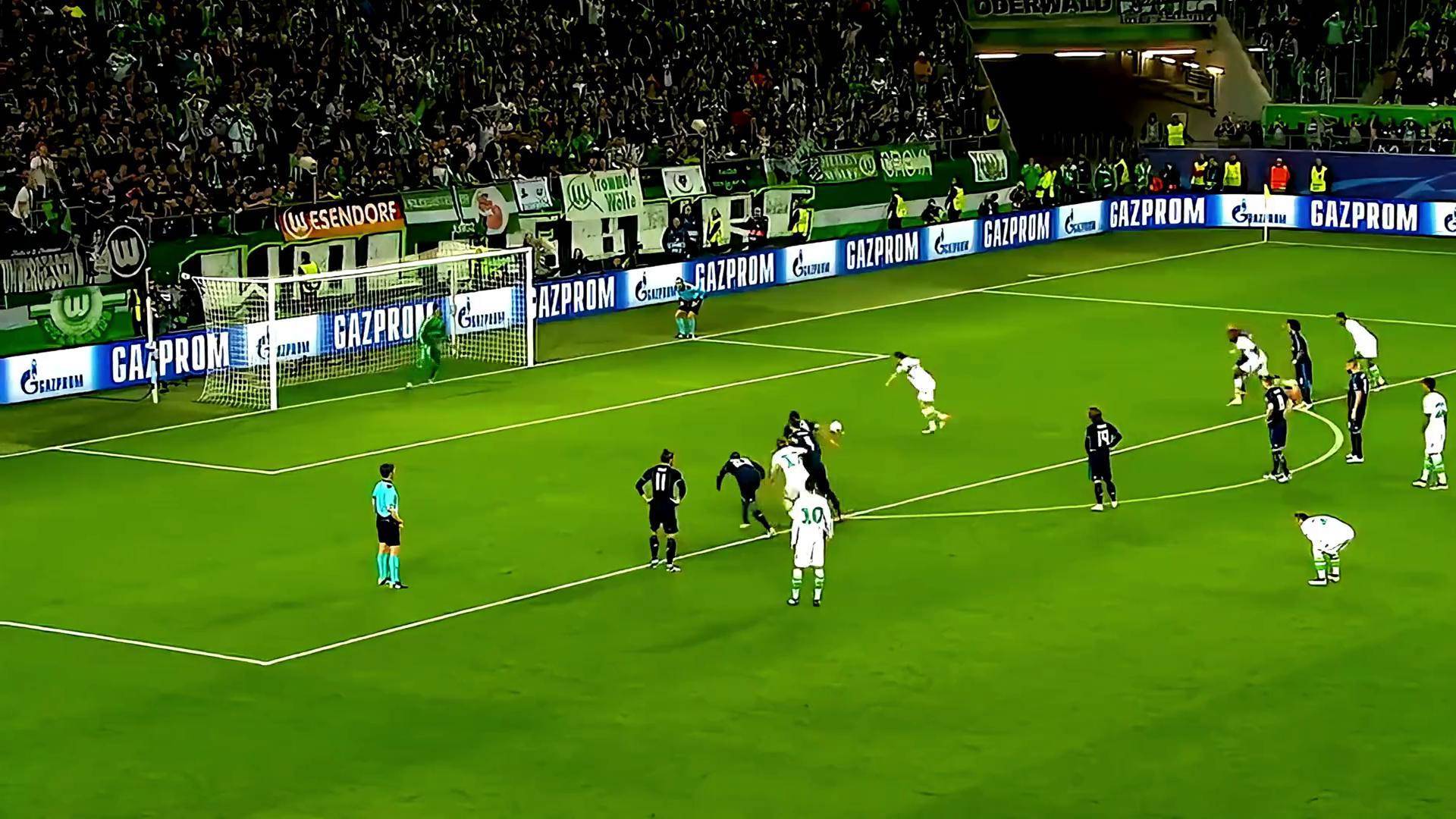 包含土耳其碾压丹麦，C罗绝境逆转的词条