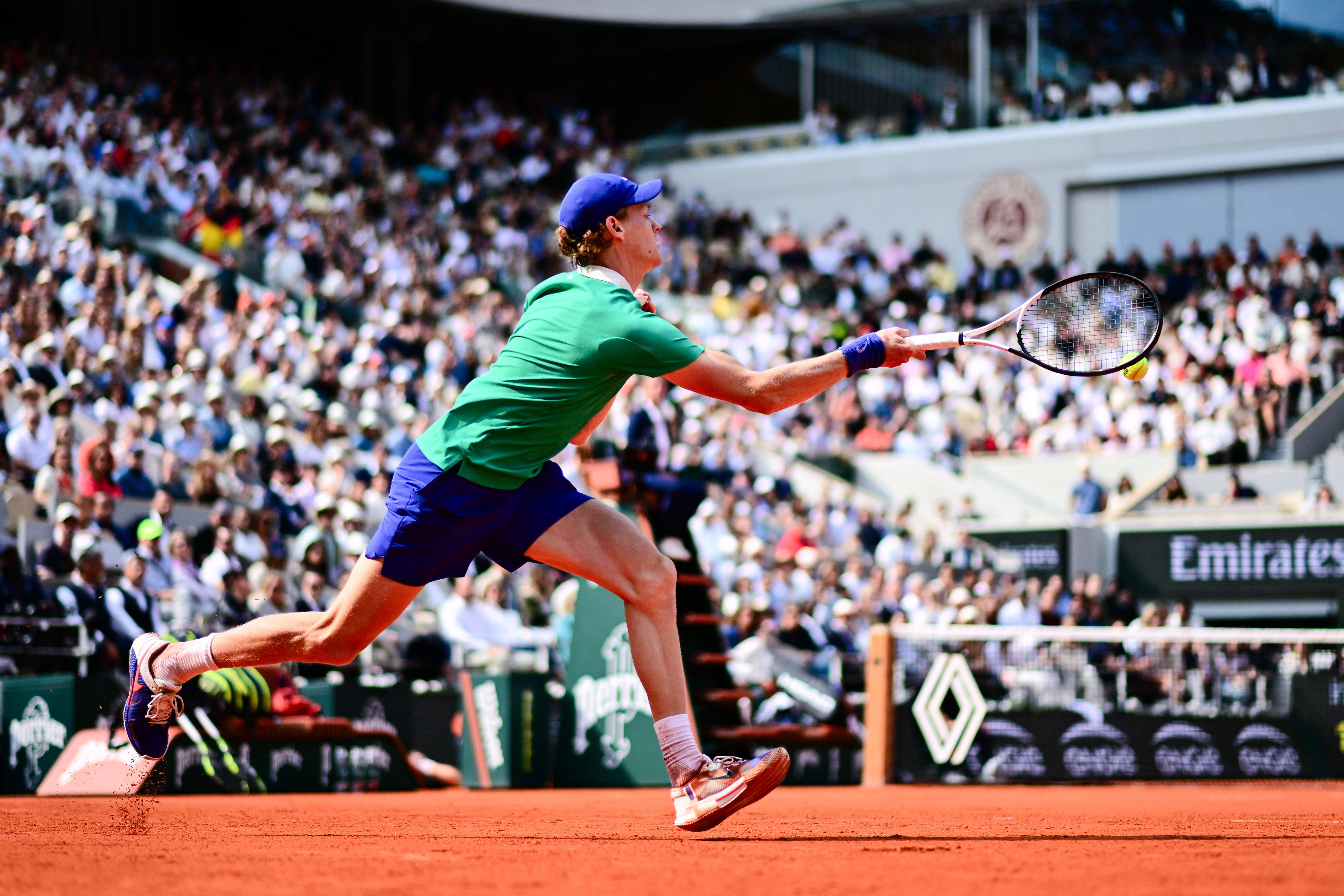欧洲网球队完胜美国网球队，阿尔卡拉斯绝境逆转的简单介绍