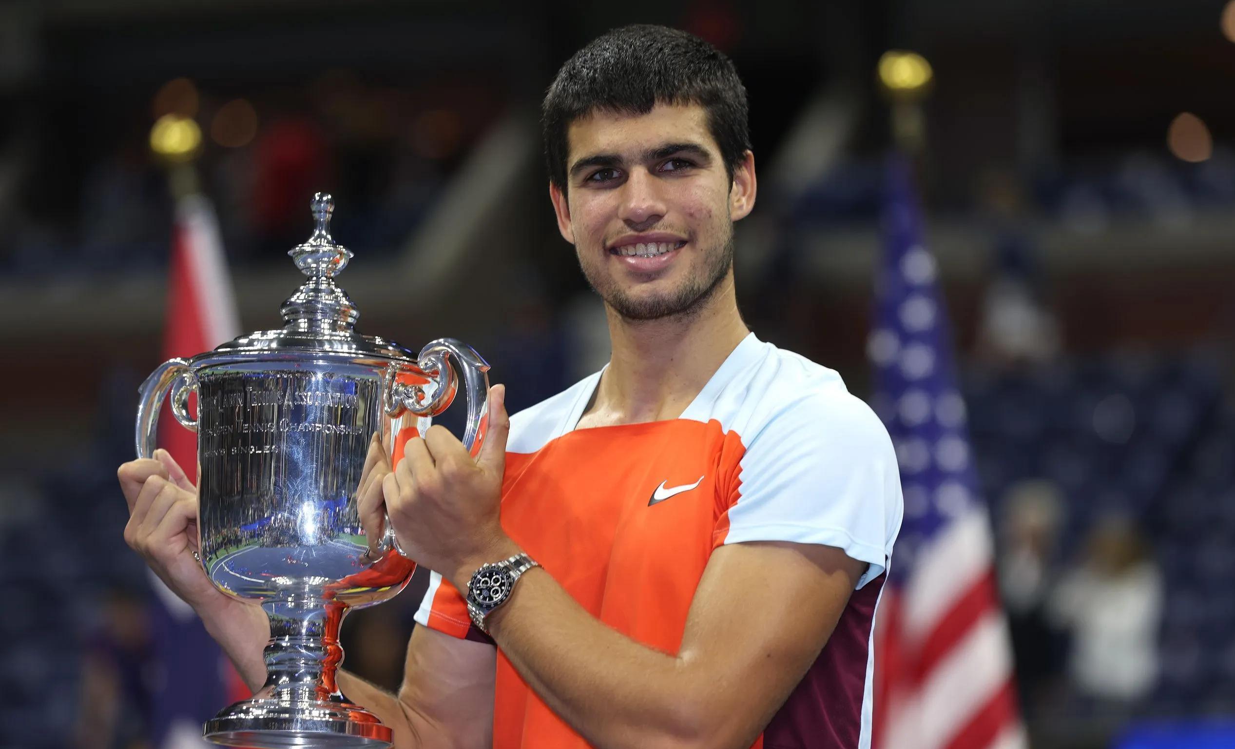 网球战队状态火热,誓夺总冠军 网球战队状态火热,誓夺总冠军