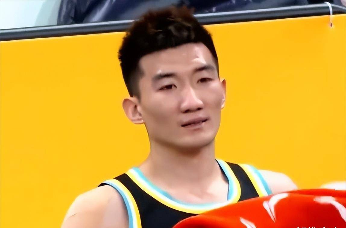 青岛队险胜天津队，孙铭徽状态火热